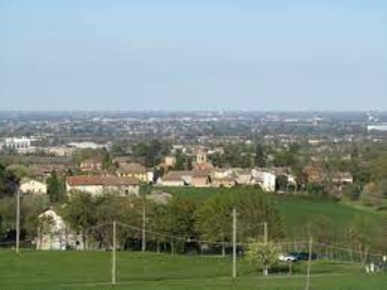 Foto Villa a schiera a Albinea di 240 m² con 6 locali in vendita