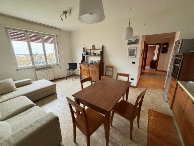 Foto Appartamento a Luni Casano Dogana Isola di 75 m² con 3 locali
