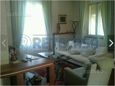 Foto Villa unifamiliare a Bientina Bosco Di Piccione di 300 m² con 4 locali