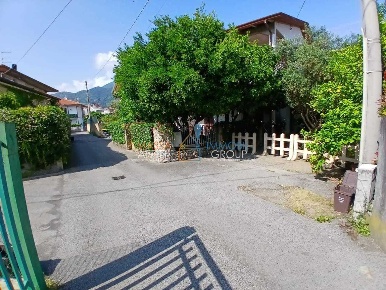 Foto Appartamento in Via Tinelli 55, Massa Centro di 76 m² con 3 locali