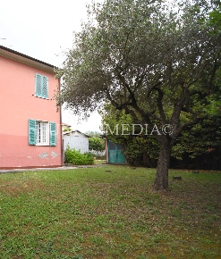 Foto Villa singola in Via salicello, Castelnuovo Magra di 135 m² in vendita