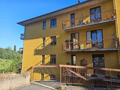 Foto Appartamento in Via Piero Gobetti 83, Chiusi Centro di 94 m²