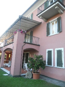 Foto Villa unifamiliare in Via Montefrancio 69, Castelnuovo Magra di 390 m²