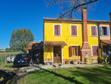 Foto Villa bifamiliare in Via bertoline, Borgo Veneto di 175 m² in vendita