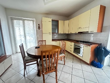 Foto Appartamento a Bolano di 70 m² con 3 locali in vendita