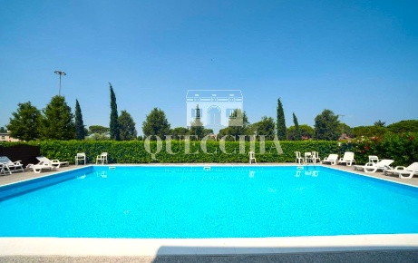 Foto Appartamento in Via Giacomo Matteotti 27, Sirmione di 100 m²