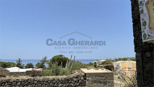 Foto Villa unifamiliare in Via S. Corrado, Pantelleria Scauri di 100 m²