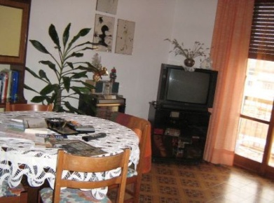 Foto Appartamento a Castelnuovo Magra Colombiera Molicciara di 80 m²