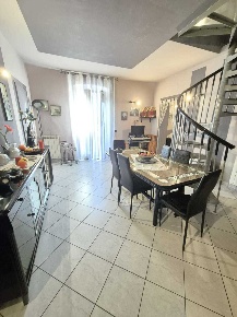 Foto Appartamento a La Spezia di 110 m² con 4 locali in vendita