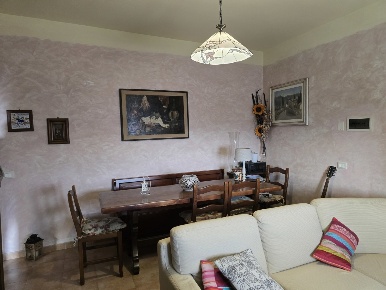 Foto Appartamento in Via Salicello, Castelnuovo Magra di 95 m² con 4 locali