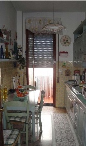 Foto Appartamento a Castelnuovo Magra di 100 m² con 4 locali in vendita