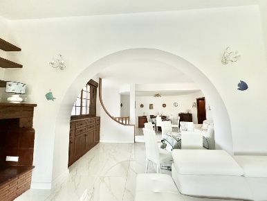 Foto Appartamento a Forte dei Marmi Centro di 360 m² con 11 locali