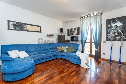 Foto Appartamento in Via XXV Aprile 1945 43, Brembate di Sopra di 120 m²