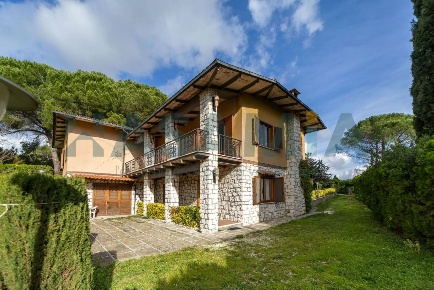 Foto Villa unifamiliare in Strada della Peschiera, Manciano di 260 m²