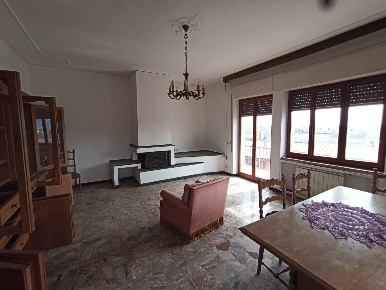Foto Appartamento a Castelnuovo Magra Colombiera Molicciara di 220 m²
