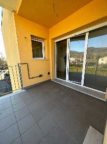 Foto Appartamento a Castelnuovo Magra di 75 m² con 3 locali in vendita