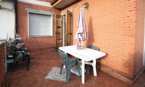 Foto Appartamento a Vezzano Ligure Madonna Di Buonviaggio di 92 m²
