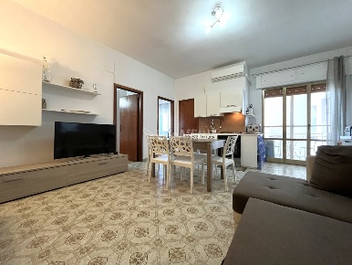 Foto Appartamento a Soverato Soverato Marina di 90 m² con 3 locali