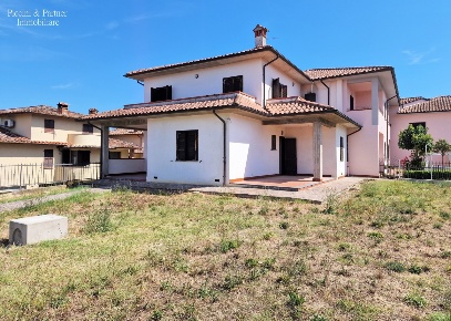 Foto Villa a schiera in Via Cesare Pavese  11, Città della Pieve di 190 m²