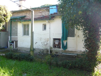 Foto Villa bifamiliare a Forte dei Marmi Centro di 100 m² in vendita
