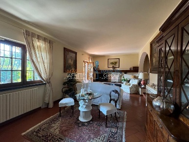 Foto Villa unifamiliare in via Rosseti e Bandini 55, Forte dei Marmi