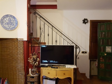 Foto Appartamento a Vezzano Ligure di 90 m² con 5 locali in vendita