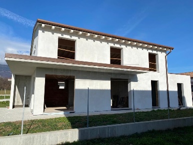 Foto Villa a schiera a San Zenone degli Ezzelini Liedolo di 170 m²