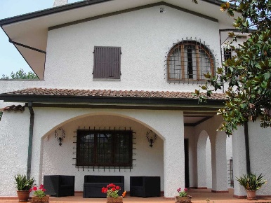 Foto Villa unifamiliare in Via XX Settembre 139E, Forte dei Marmi Centro