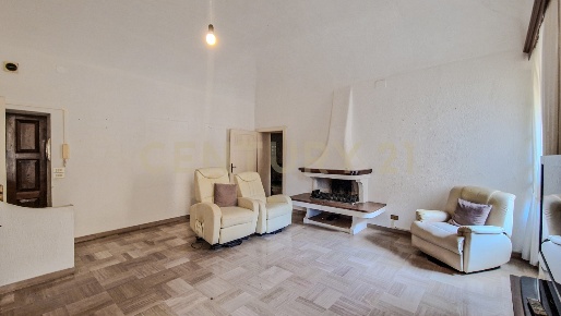 Foto Appartamento in Via Roma 21, Roccastrada Centro di 198 m² in vendita
