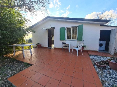 Foto Appartamento a Castelnuovo Magra di 60 m² con 2 locali in affitto