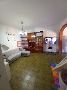 Foto Appartamento a Castelnuovo Magra Colombiera Molicciara di 90 m²
