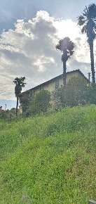 Foto Villa unifamiliare a Vezzano Ligure di 150 m² con 6 locali in vendita