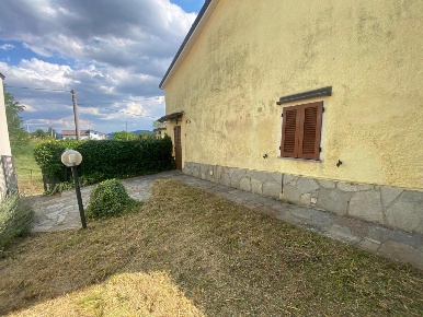 Foto Appartamento a Borgonovo Val Tidone Corano di 99 m² con 3 locali