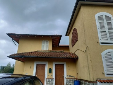Foto Villa bifamiliare in Via Fontanella 32, Castelnuovo Magra di 220 m²