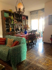 Foto Appartamento a Luni Luni Mare di 71 m² con 5 locali in vendita