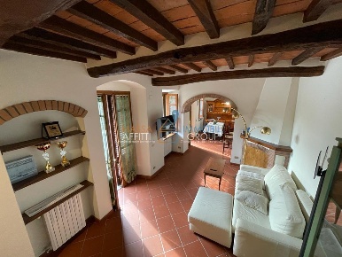 Foto Appartamento in Via Duca D'Aosta 43/F, Forte dei Marmi in vendita