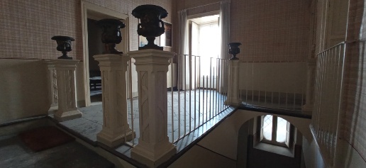 Foto Villa singola a Chiaramonte Gulfi di 450 m² con 16 locali in vendita