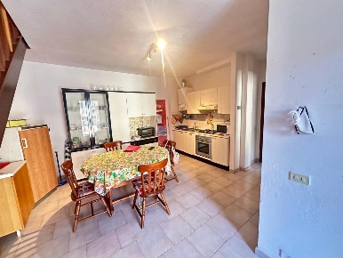 Foto Appartamento in Via Fratelli Rosselli, Luni Luni Mare di 91 m²