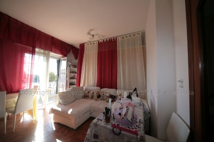 Foto Appartamento a Castelnuovo Magra Avenza di 120 m² con 5 locali