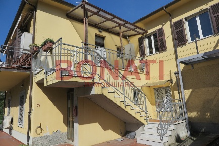 Foto Appartamento a Vezzano Ligure Stazione Fornola di 109 m² con 5 locali