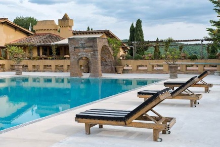 Foto Villa unifamiliare a Rignano sull'Arno di 1160 m² con 10 locali