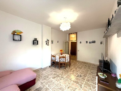 Foto Appartamento in Viale Maloggia 23, Chiavenna Centro di 60 m²
