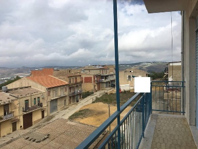 Foto Appartamento a Naro di 120 m² con 5 locali in vendita