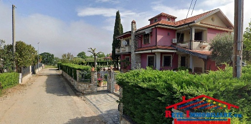 Foto Villa unifamiliare in Valleotta, Luzzi in vendita