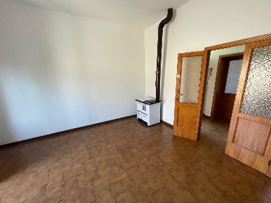 Foto Appartamento a Monteroni d'Arbia Centro di 110 m² con 7 locali