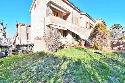 Foto Appartamento in Piazza Guttuso, Castelnuovo Berardenga Ponte A Bozzone