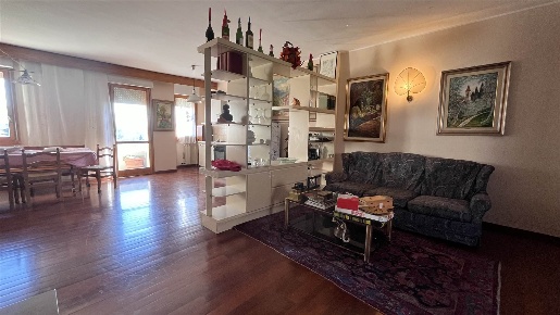 Foto Appartamento in Via Belvedere, Massa e Cozzile di 95 m² con 4 locali