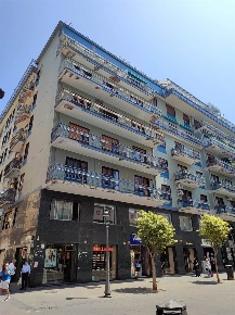 Foto Appartamento in CORSO VITTORIO EMANUELE 58, Salerno Centro di 260 m²