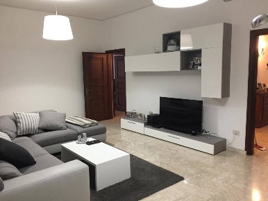Foto Appartamento a Vezzano Ligure di 90 m² con 4 locali in vendita