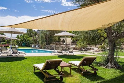 Foto Villa unifamiliare a Rignano sull'Arno di 870 m² con 15 locali